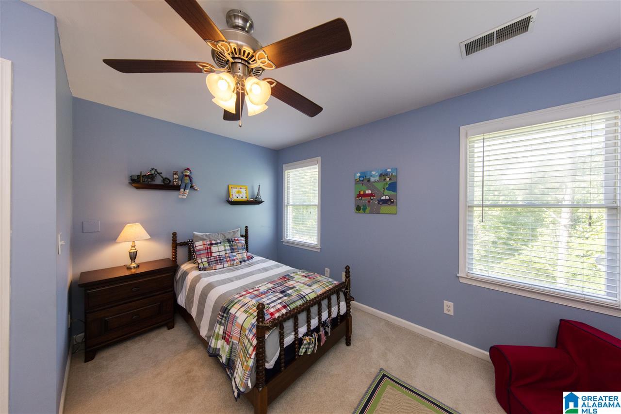 105 Kingsley Road Alabaster, AL 35007 - Photo 35 of 48