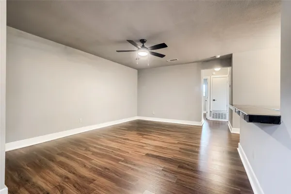 $1,545 | 5909 Lago Vista Way, Unit D, Lago Vista, TX 78645