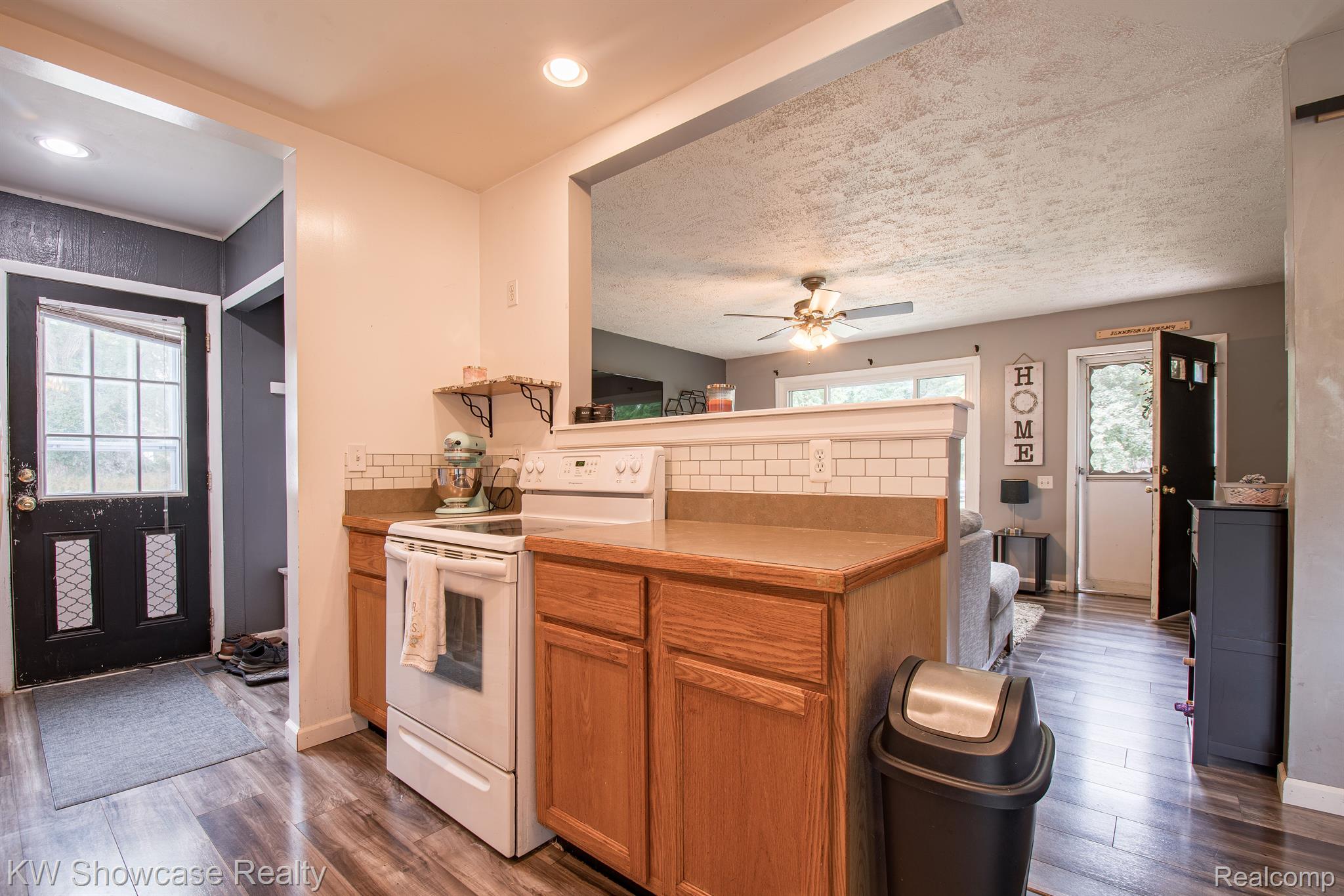 2901 White Lake Road Highland, MI 48356 - Photo 11 of 23 Gallery Image 11