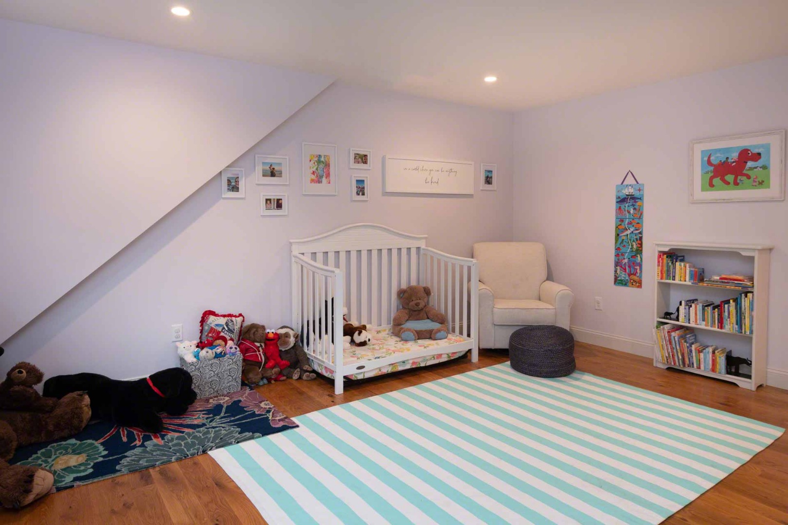 14 North Bog Road Edgartown, MA 02539 - Photo 36 of 46 a bedroom with furniture and a wooden floor