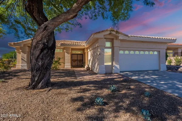 $470,000 | 14709 North Silver Hawk Drive, Oro Valley, AZ 85755