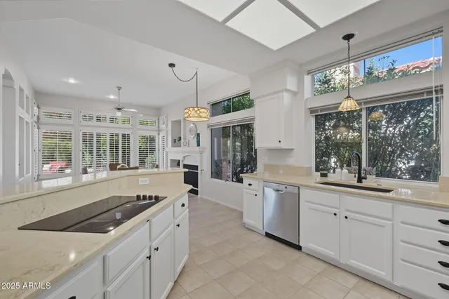 $485,000 | 14709 North Silver Hawk Drive, Oro Valley, AZ 85755