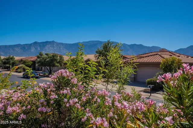 $485,000 | 14709 North Silver Hawk Drive, Oro Valley, AZ 85755