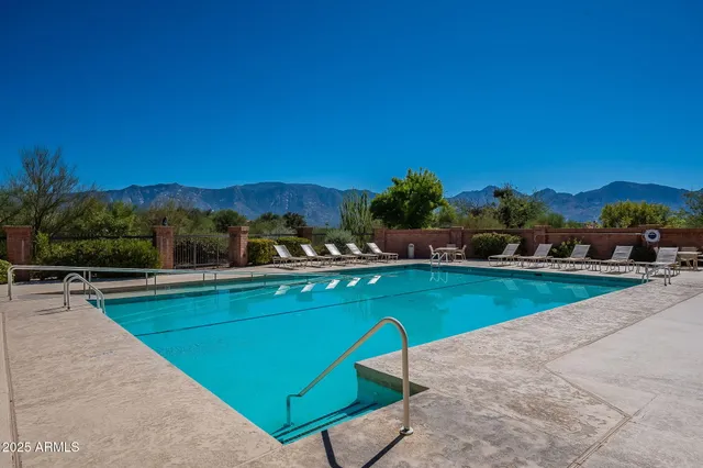 $485,000 | 14709 North Silver Hawk Drive, Oro Valley, AZ 85755