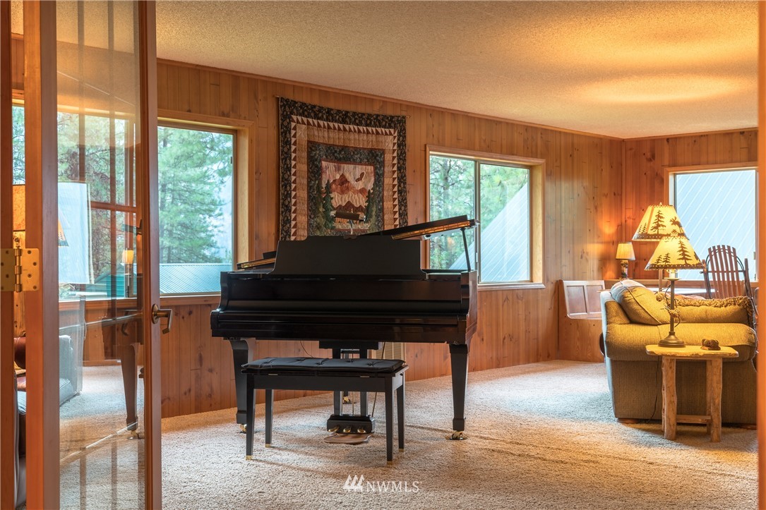 431 Dempsey Road Leavenworth, WA 98826 - Photo 12 of 22 Gallery Image 12