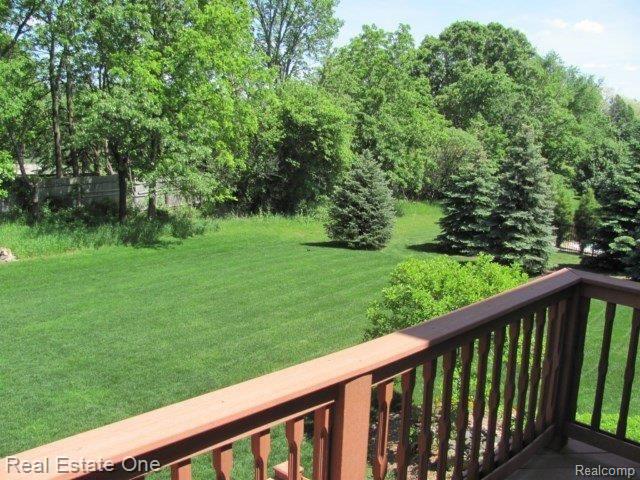 5901 Stonehaven Boulevard Rochester, MI 48306 - Photo 4 of 25 Great views