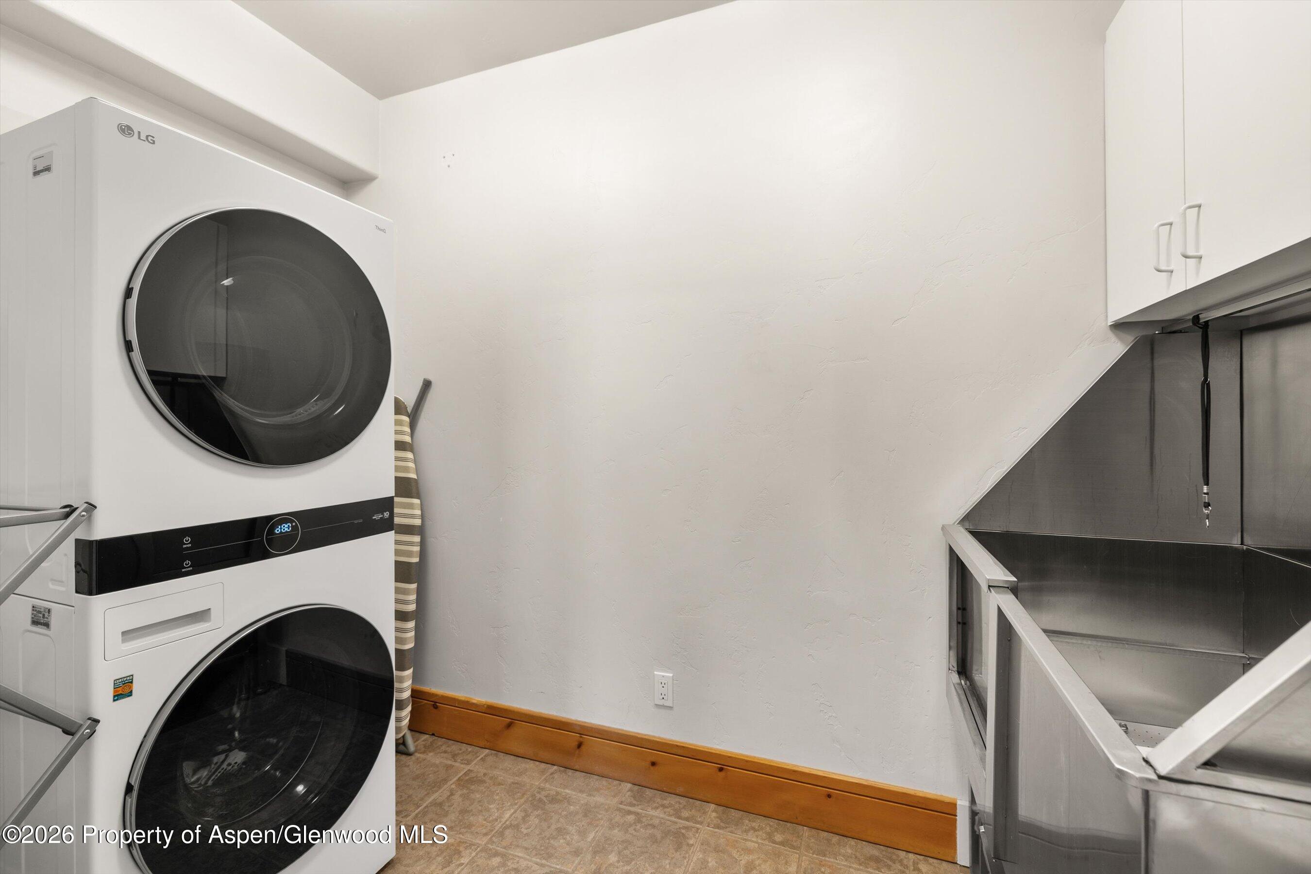 31 Wind River Road Carbondale, CO 81623 - Photo 16 of 46 35-31WindRiverRd_2602_3268