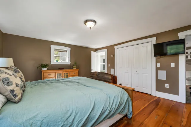 $699,900 | 236 Main Street, Candia, NH 03034