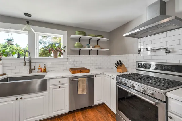 $699,900 | 236 Main Street, Candia, NH 03034