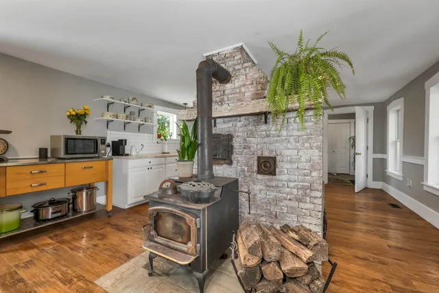 $699,900 | 236 Main Street, Candia, NH 03034