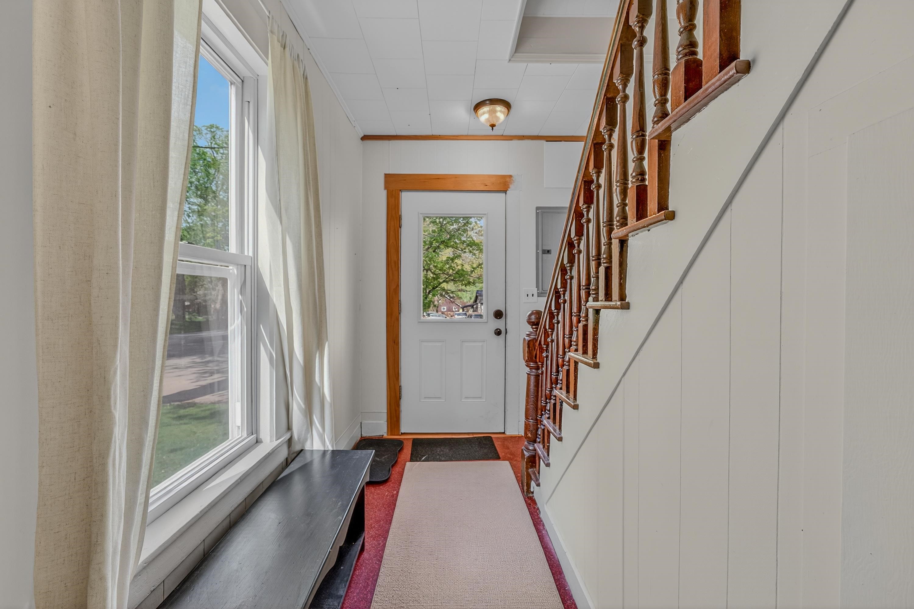91 Meadow Street Bethlehem, NH 03574 - Photo 6 of 44
