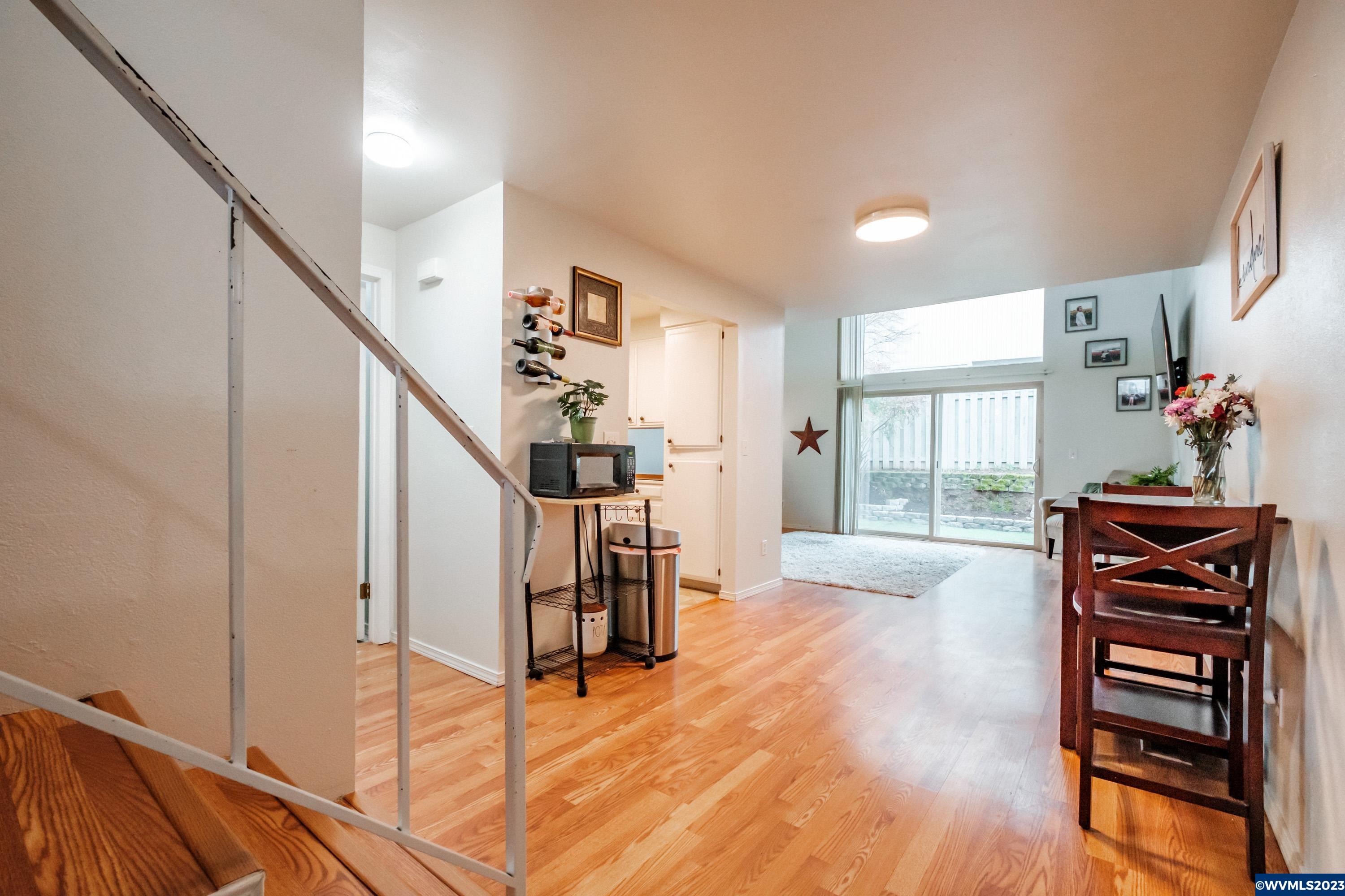 3854 Auburn Road Northeast Salem, OR 97301 - Photo 5 of 42 Gallery Image 5
