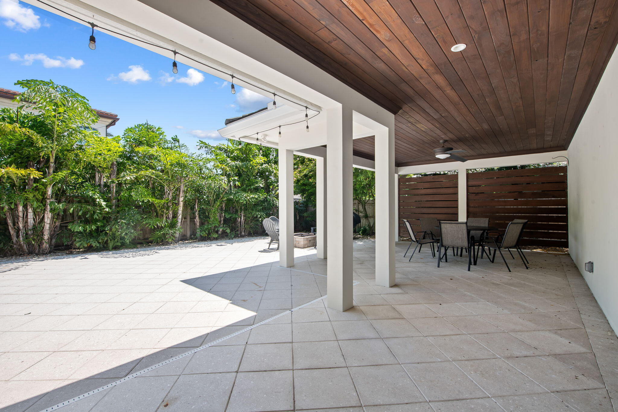 3206 Leigh Road Pompano Beach, FL 33062 - Photo 7 of 32 3206 leigh 18
