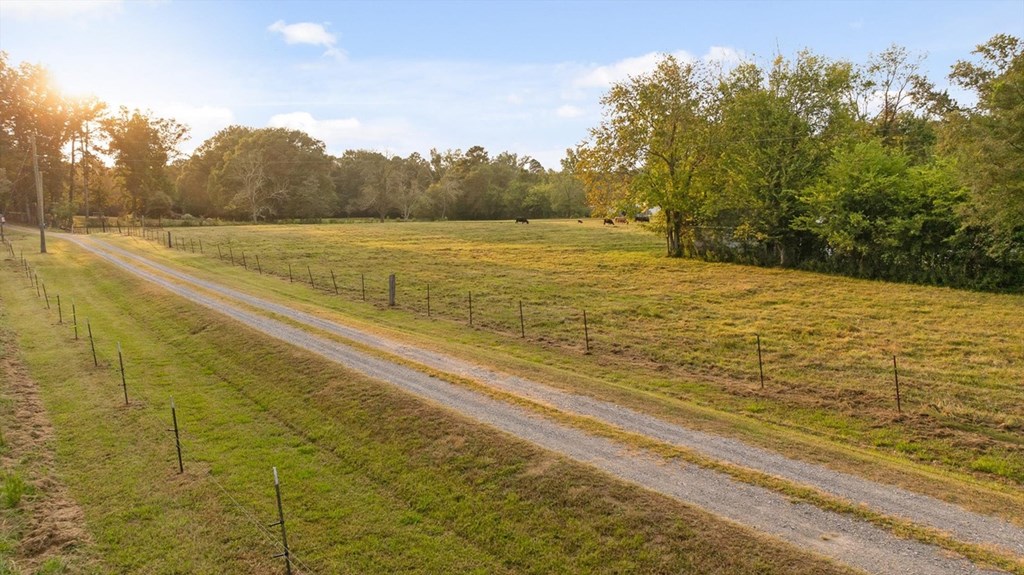 446 Brown Bridge Road Chatsworth, GA 30705 - Photo 13 of 77 a view of an ocean beach and mountain