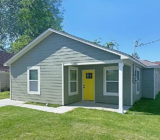 a backyard of a house