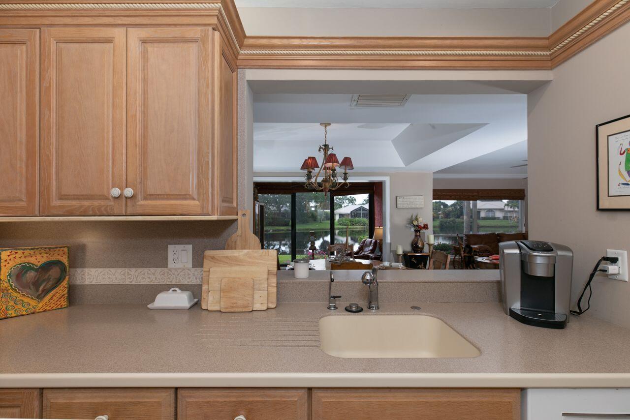 5606 Southeast Foxcross Place Stuart, FL 34997 - Photo 11 of 65 bSkAwLiV