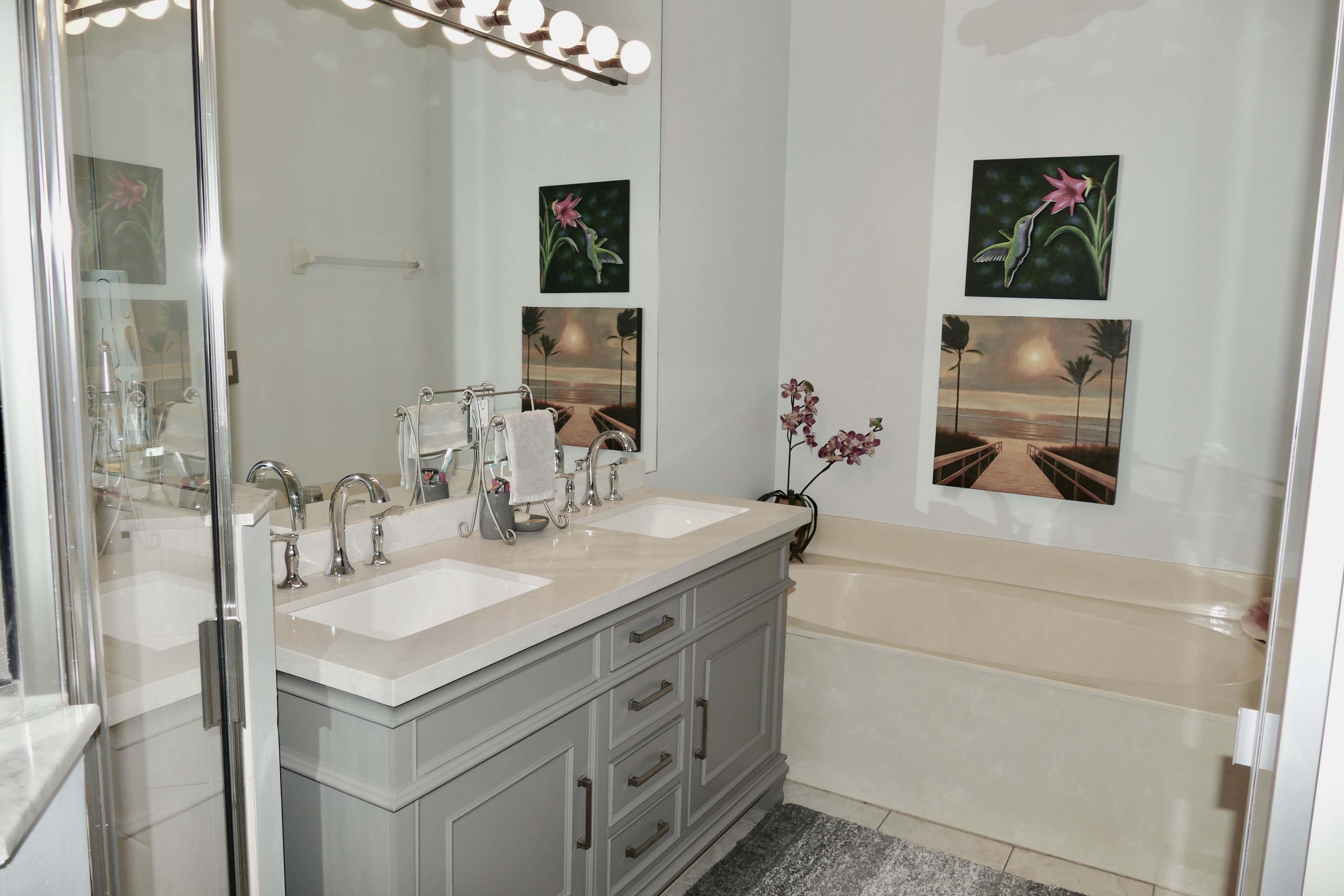 16055 Sims Road, Unit C101 Delray Beach, FL 33484 - Photo 25 of 46 Master Bath