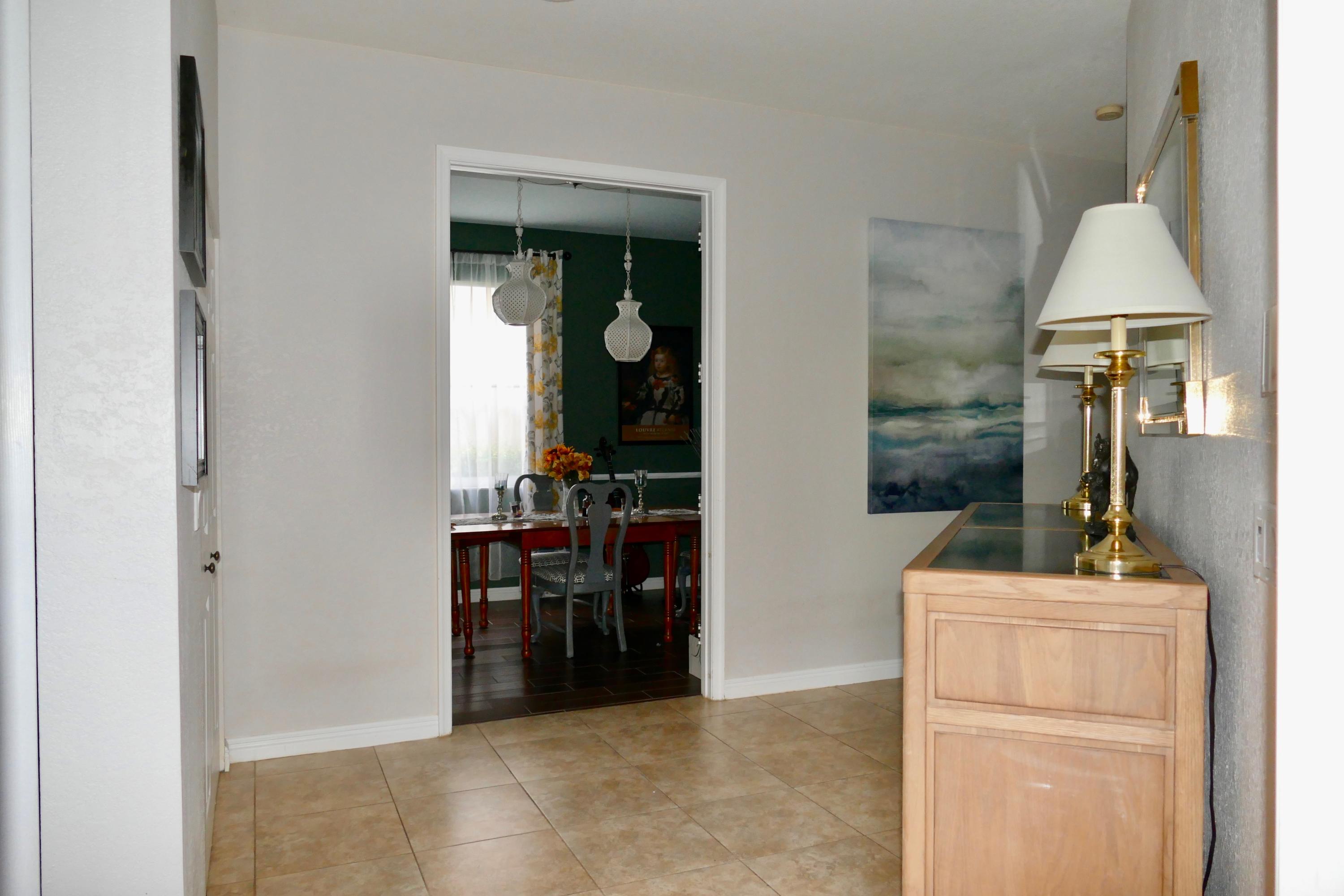 16055 Sims Road, Unit C101 Delray Beach, FL 33484 - Photo 37 of 46 Front Hallway
