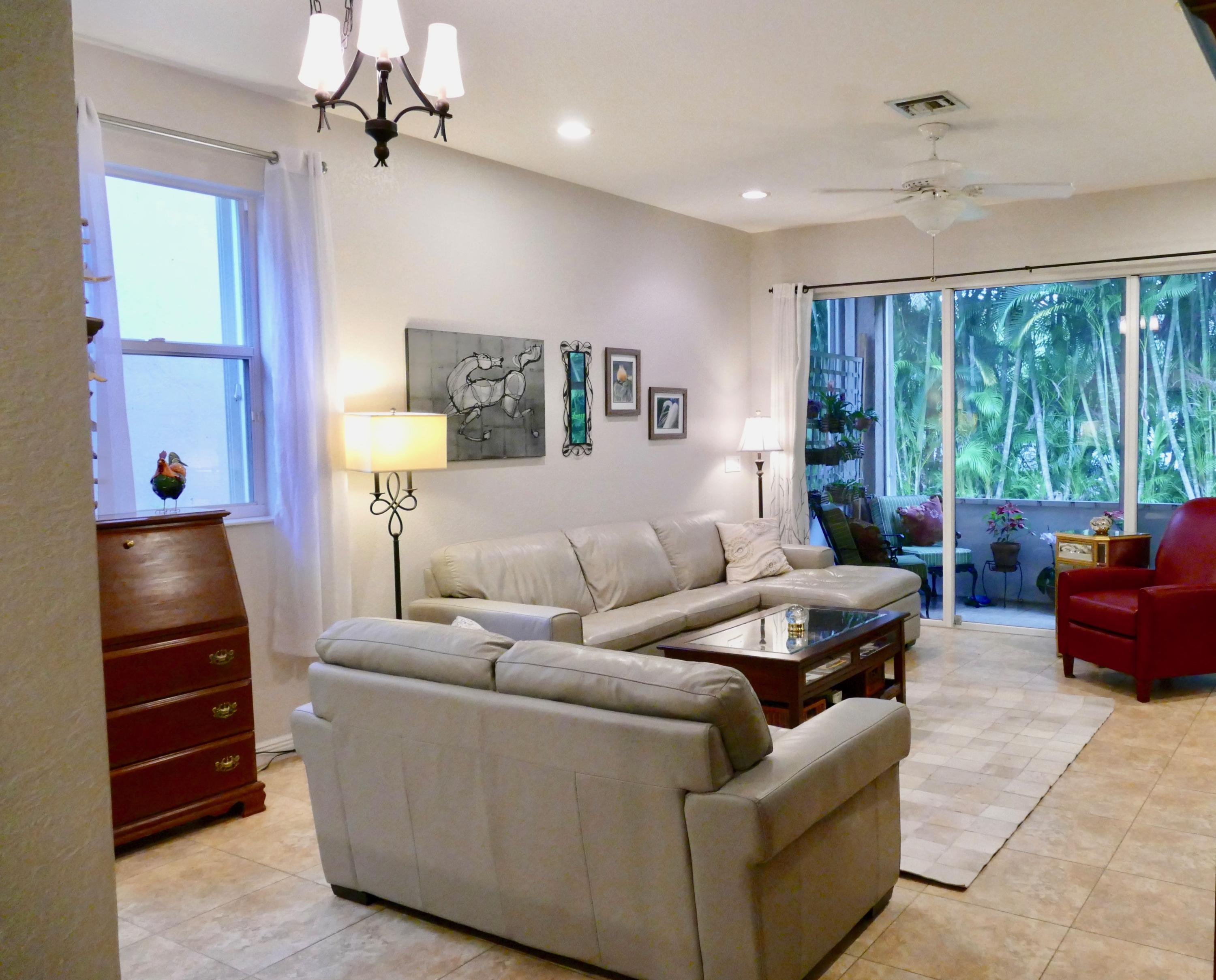 16055 Sims Road, Unit C101 Delray Beach, FL 33484 - Photo 8 of 46 Living Area