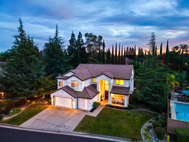 $1,125,000 | 216 Heredia Court, Roseville, CA 95747