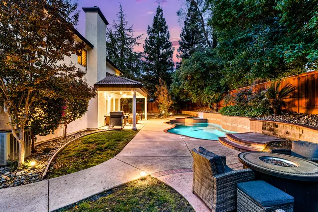 $1,125,000 | 216 Heredia Court, Roseville, CA 95747