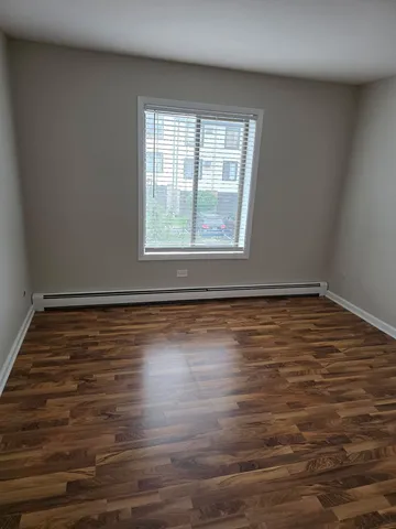 $1,795 | 412 East Bailey Road, Unit 104, Naperville, IL 60565