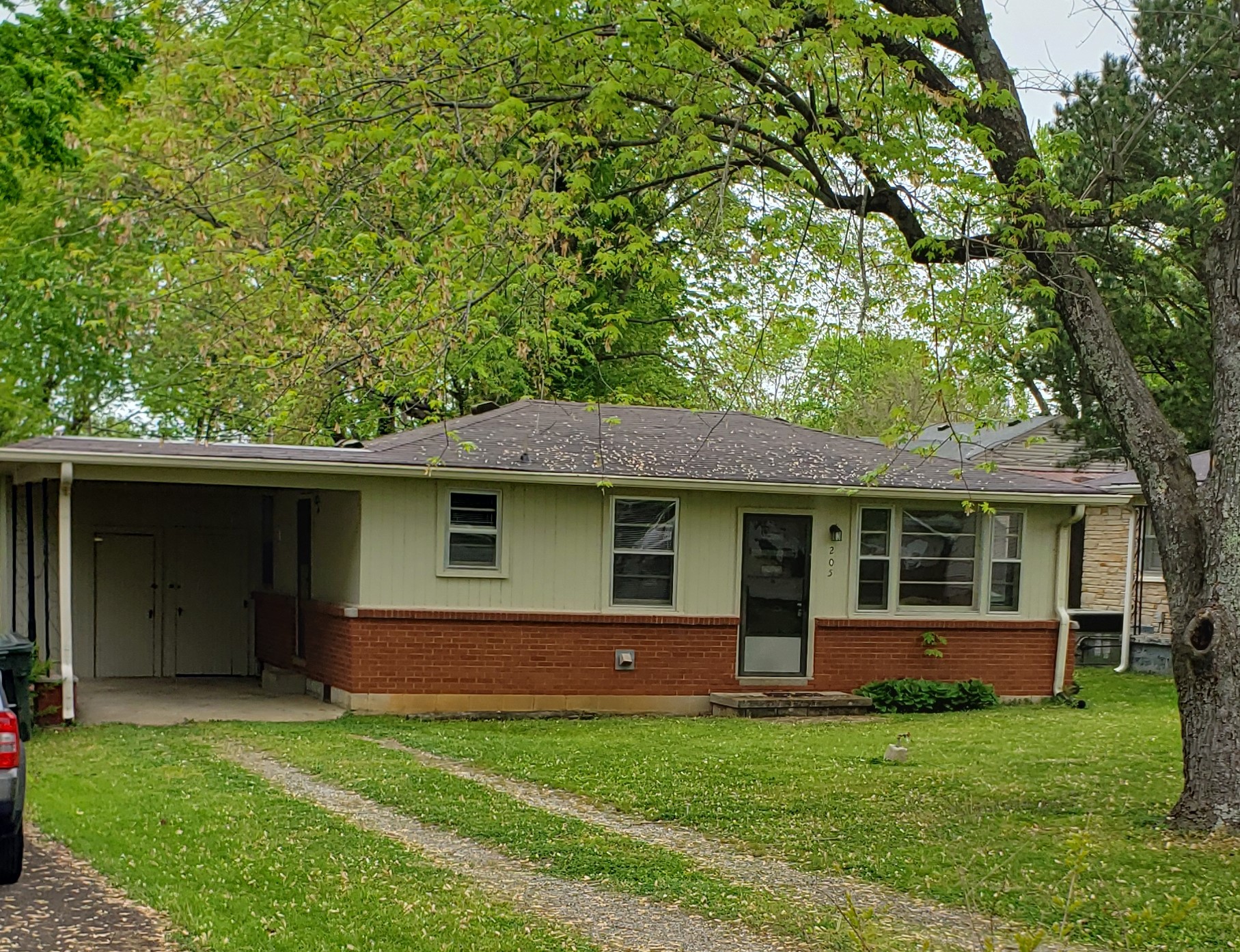 205 Shannon Lane Springfield, TN 37172 - Photo 2 of 7 Gallery Image 2