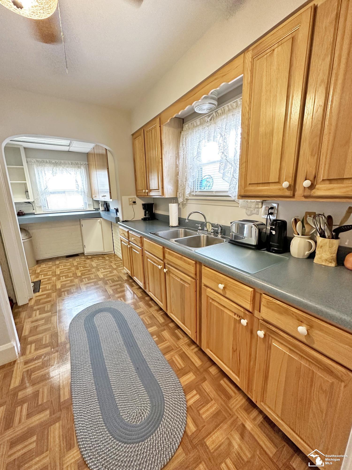 531 West Sterns Road Temperance, MI 48182 - Photo 11 of 24