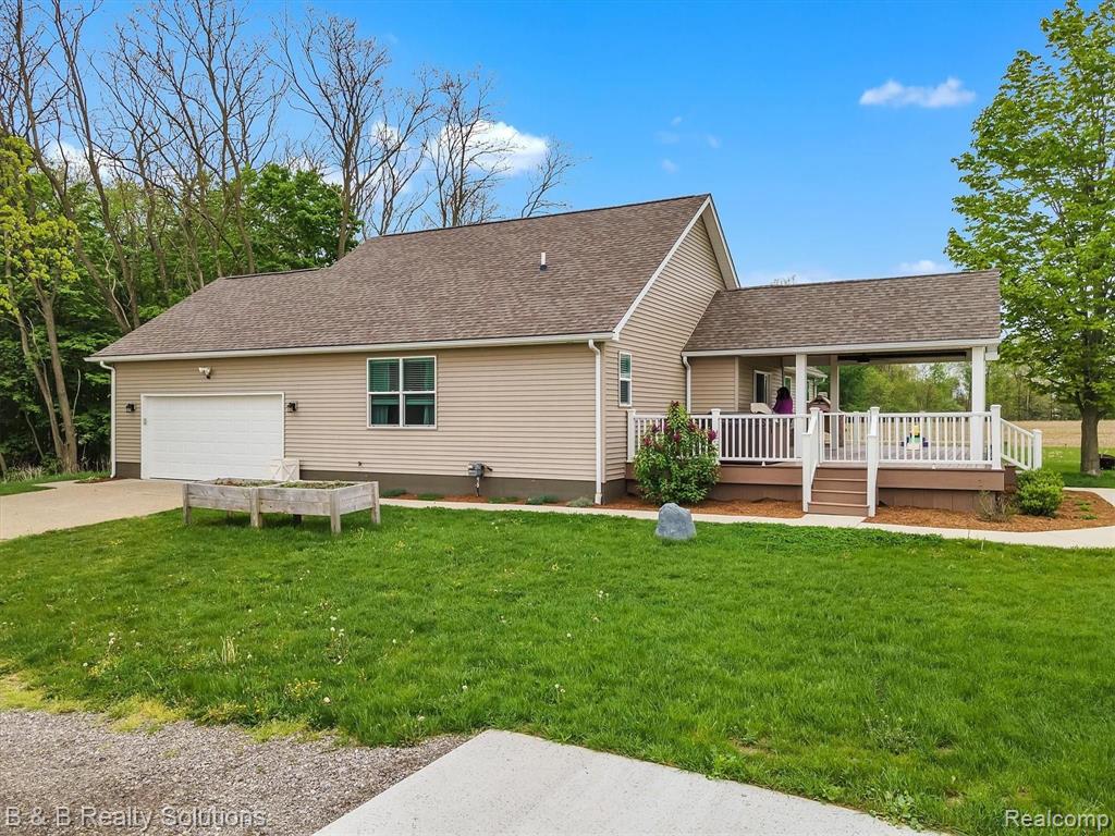 6875 General Squier Road Almont, MI 48003 - Photo 46 of 61