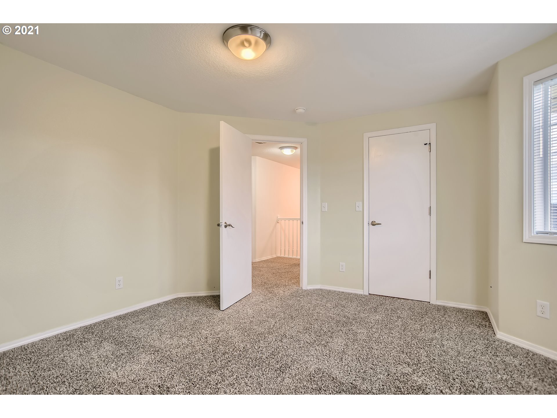 14540 Southeast Marci Way Clackamas, OR 97015 - Photo 26 of 32 a view of an empty room