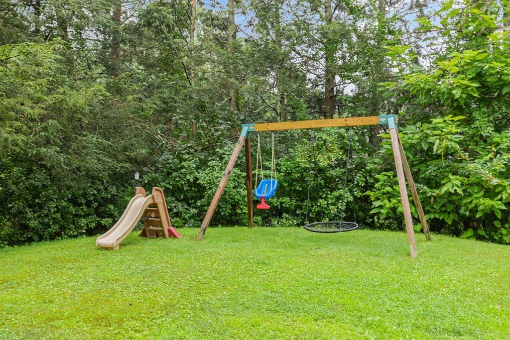 12 Laurel Road Sharon, MA 02067 - Photo 25 of 27