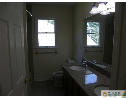 71 Harding Avenue Edison, NJ 08820 - Photo 16 of 23
