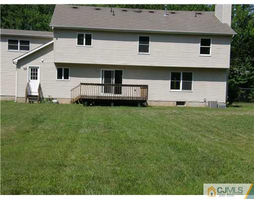71 Harding Avenue Edison, NJ 08820 - Photo 20 of 23