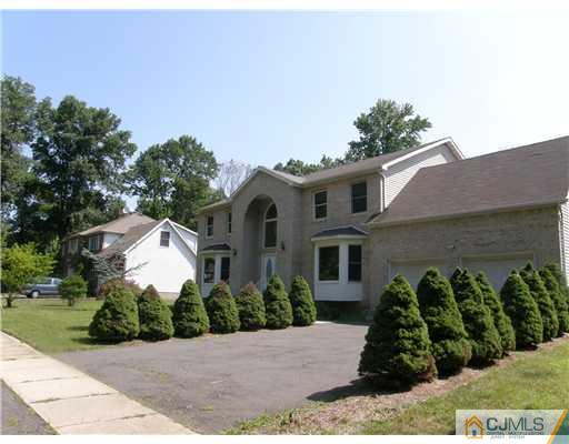 71 Harding Avenue Edison, NJ 08820 - Photo 22 of 23