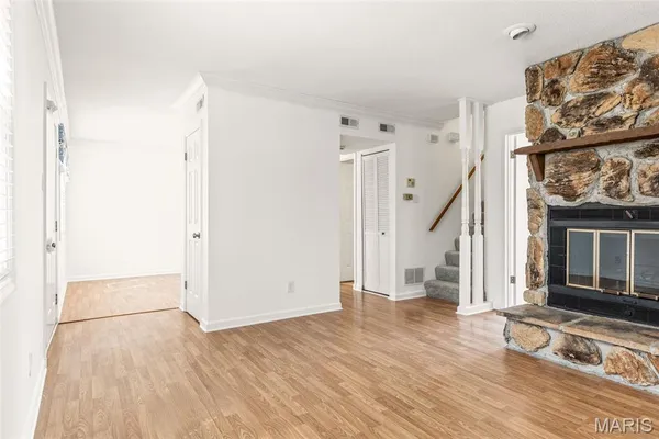 $2,650 | 9035 West Swan Circle, St. Louis, MO 63144