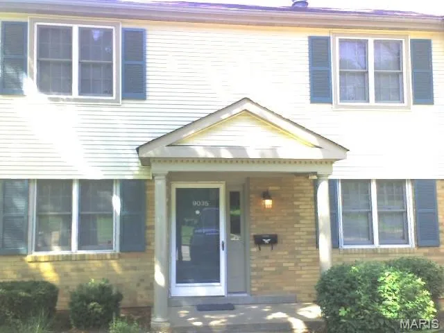 $2,750 | 9035 West Swan Circle, St. Louis, MO 63144