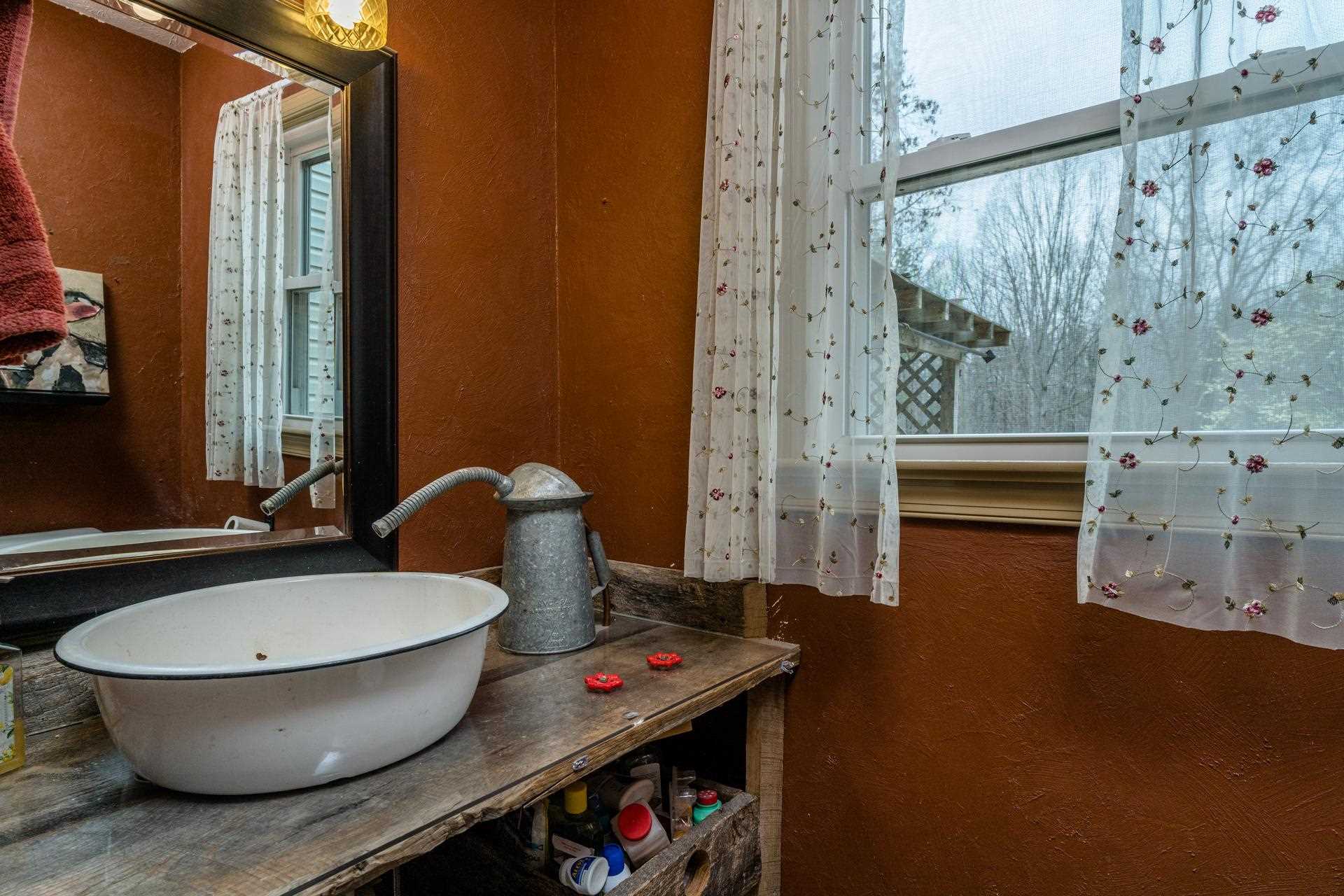 4078 Lyndhurst Road Stuarts Draft, VA 24477 - Photo 12 of 41 Gallery Image 12