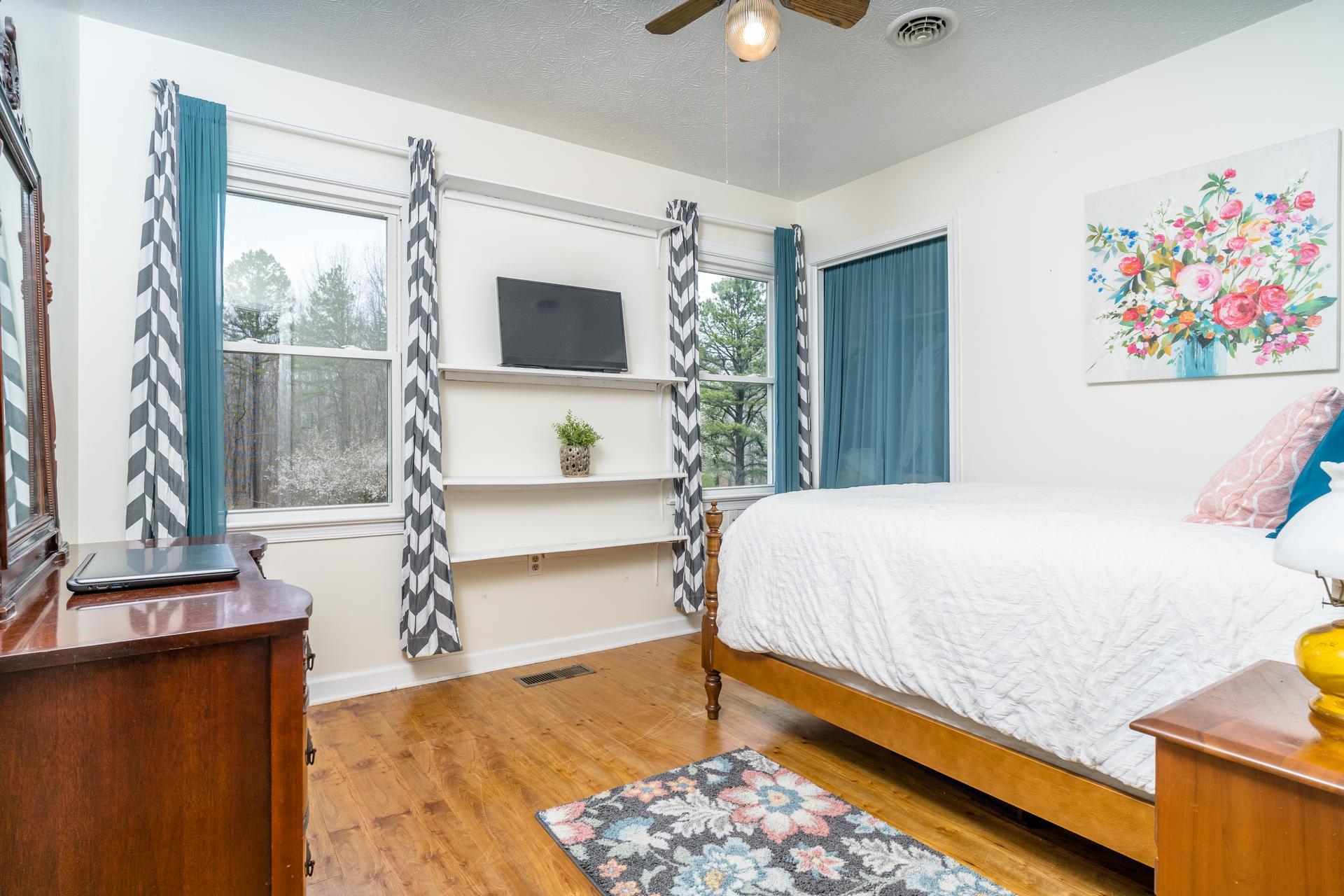 4078 Lyndhurst Road Stuarts Draft, VA 24477 - Photo 21 of 41 Gallery Image 21