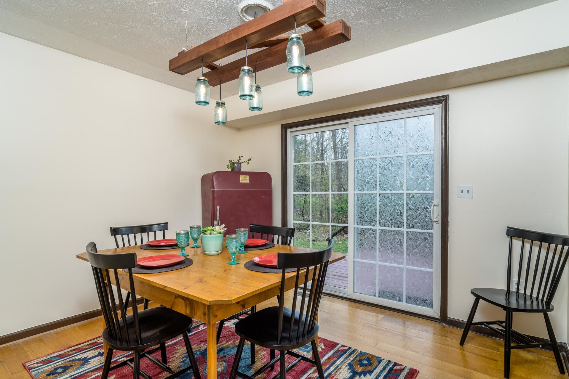 4078 Lyndhurst Road Stuarts Draft, VA 24477 - Photo 6 of 41 Gallery Image 6
