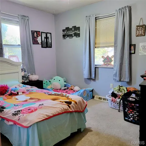 $199,999 | 219 North Walnut Street, Owensville, MO 65066