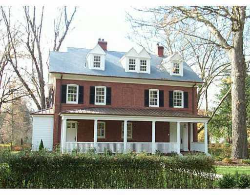 417 Woodland Road Edgeworth, PA 15143 - Photo 1 of 7 Exterior Front.