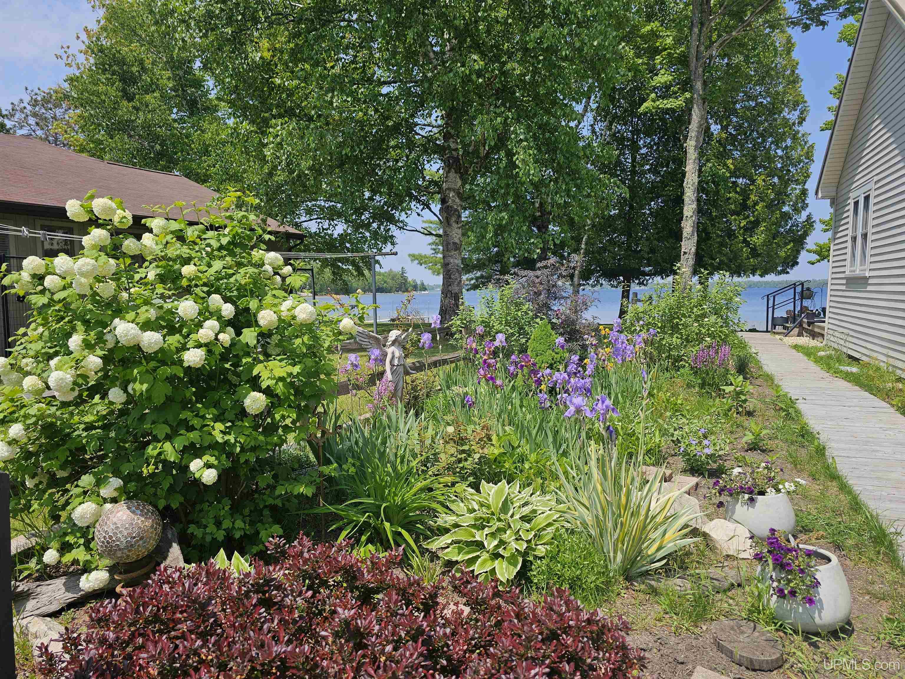 546 West Gulliver Lake Road Gulliver, MI 49840 - Photo 32 of 59