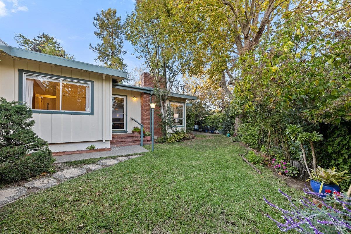 29 Locust Avenue Mill Valley, CA 94941 - Photo 17 of 26 a view of a house with backyard and sitting area