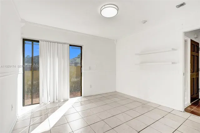 $399,000 | 1051 Northeast 204th Lane, Miami, FL 33179