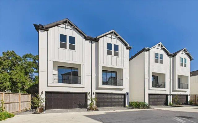 $394,700 | 2304 Kolbe Cold Springs Lane, Houston, TX 77055