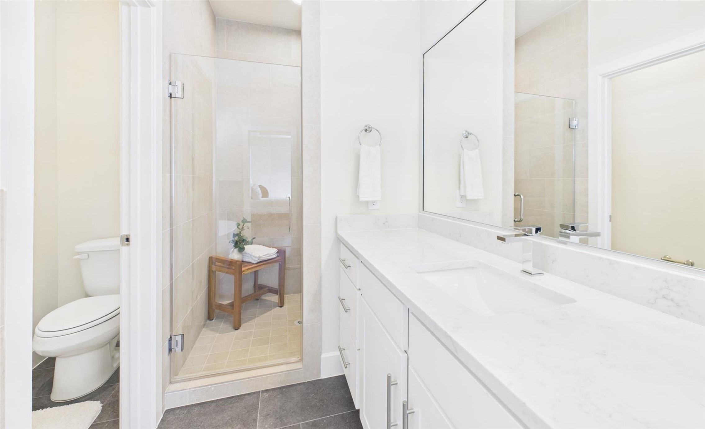 2304 Kolbe Cold Springs Lane Houston, TX 77055 - Photo 6 of 14 Representative photo. Layout and selections may vary.