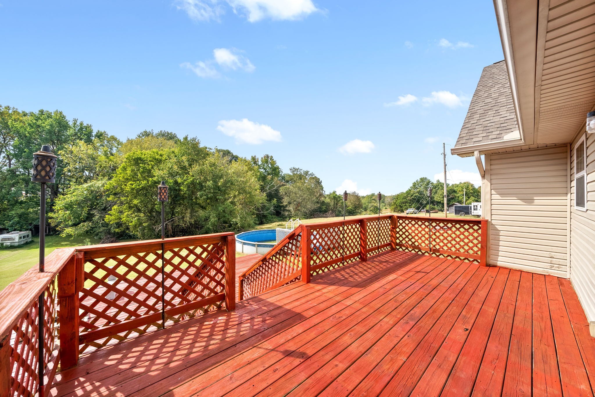 1105 Pleasant Valley Road Chapmansboro, TN 37035 - Photo 25 of 30 a balcony with wooden floor