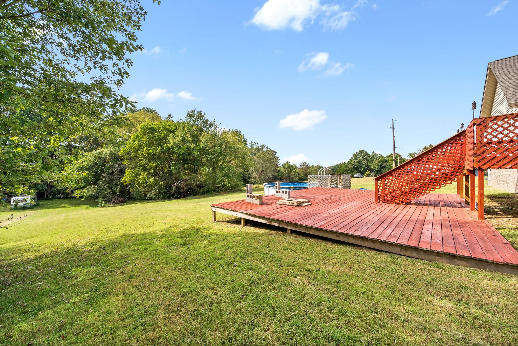 1105 Pleasant Valley Road Chapmansboro, TN 37035 - Photo 26 of 30 a view of a yard with a house
