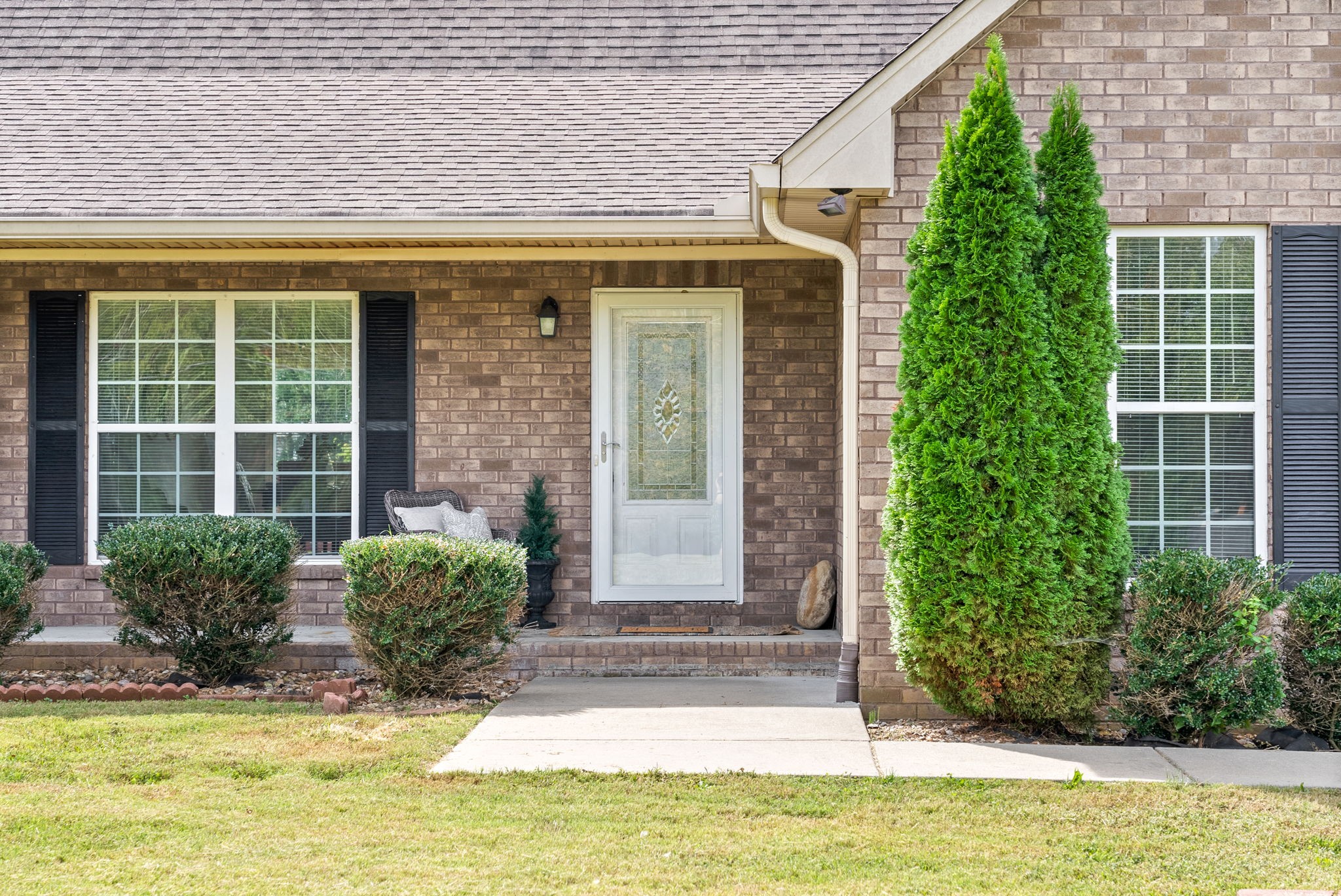 1105 Pleasant Valley Road Chapmansboro, TN 37035 - Photo 3 of 30 a view of a house with a swimming pool