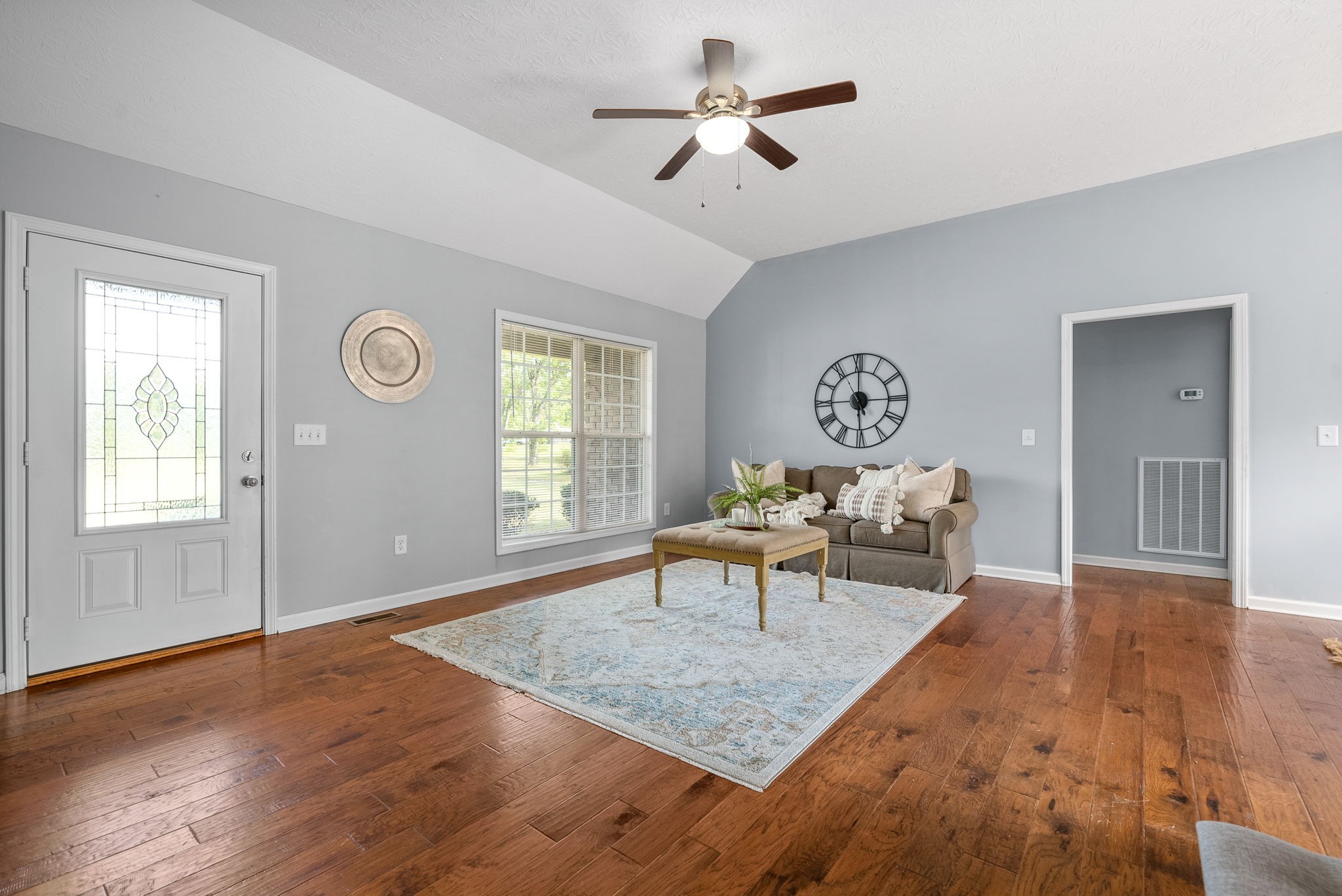 1105 Pleasant Valley Road Chapmansboro, TN 37035 - Photo 6 of 30 a living room with furniture and a window